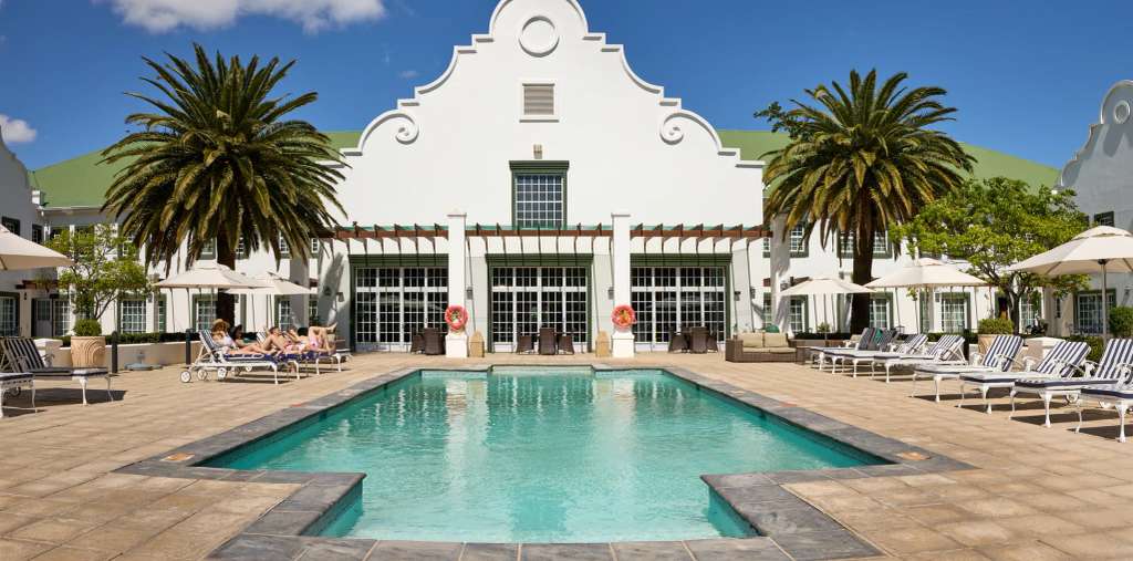 Golden Valley Hotel