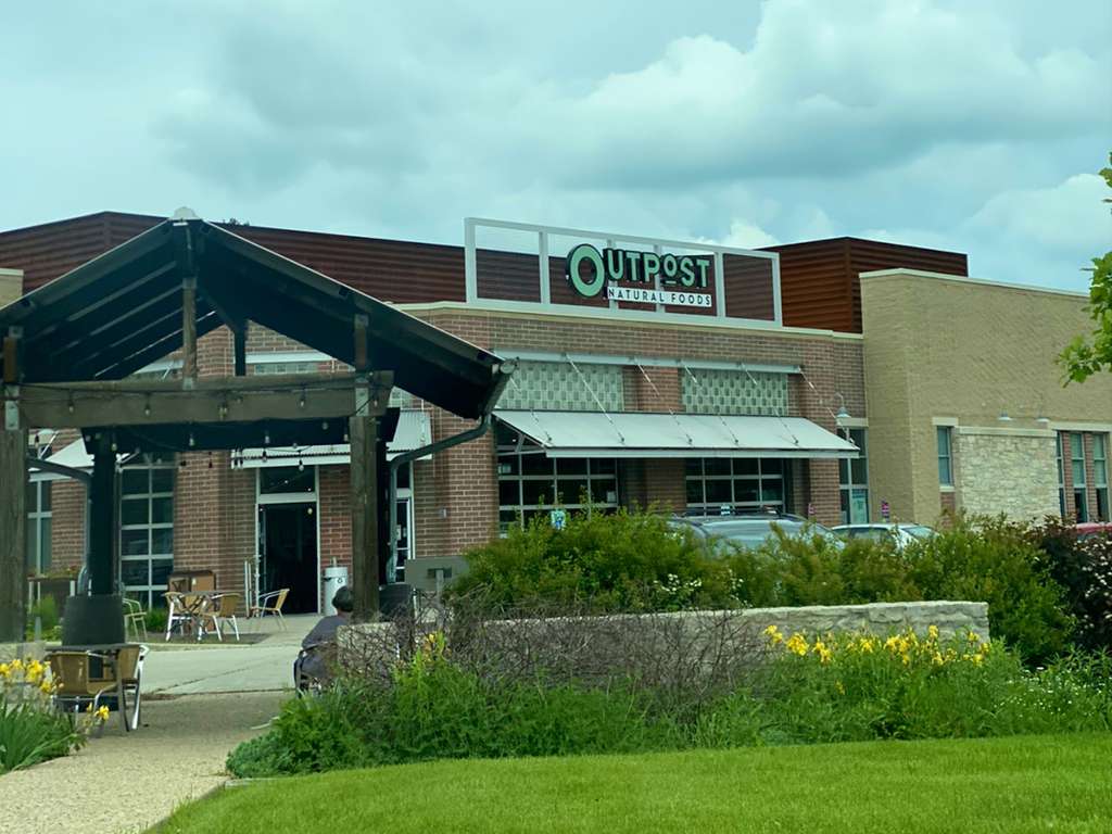 Outpost Co-op Grocery Store | Mequon