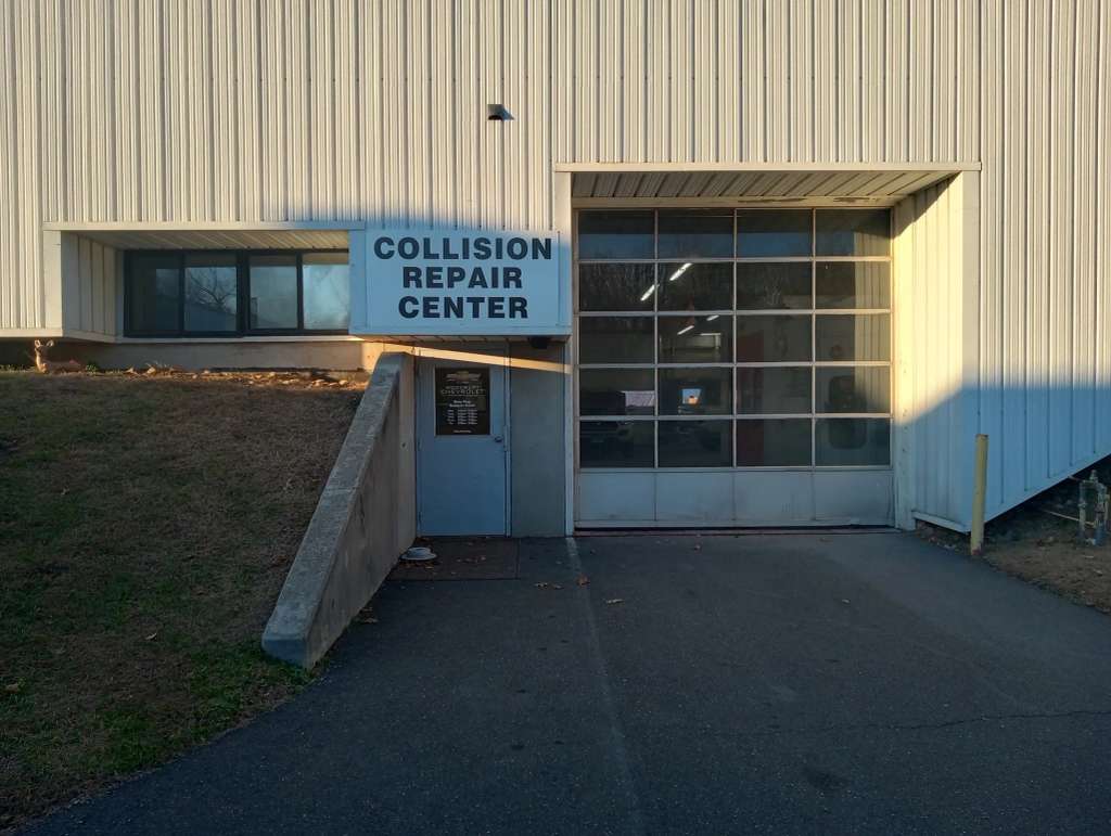 Collision Center - Wow Woodbury Chevrolet