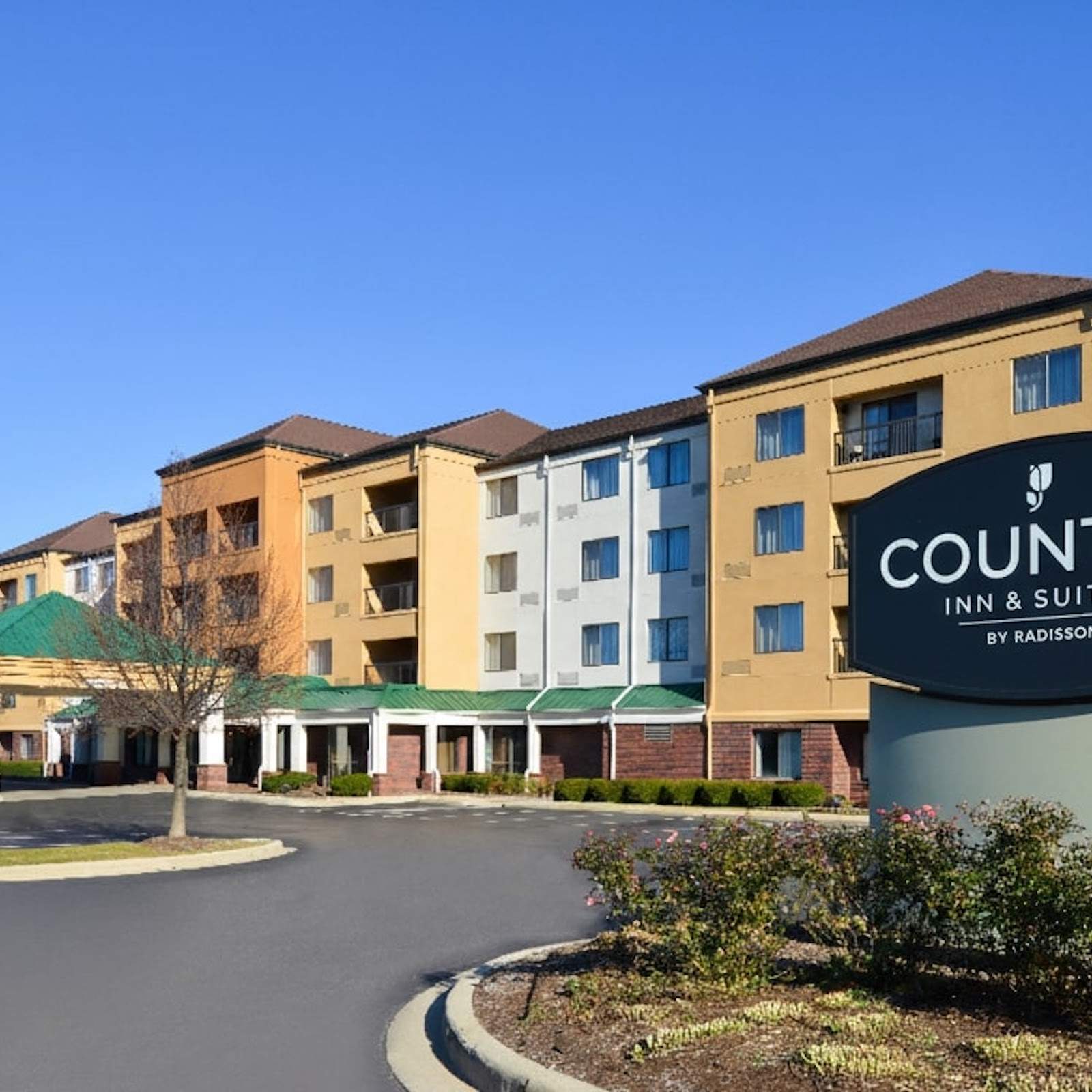 Country Inn & Suites by Radisson, Brown Deer - Milwaukee North
