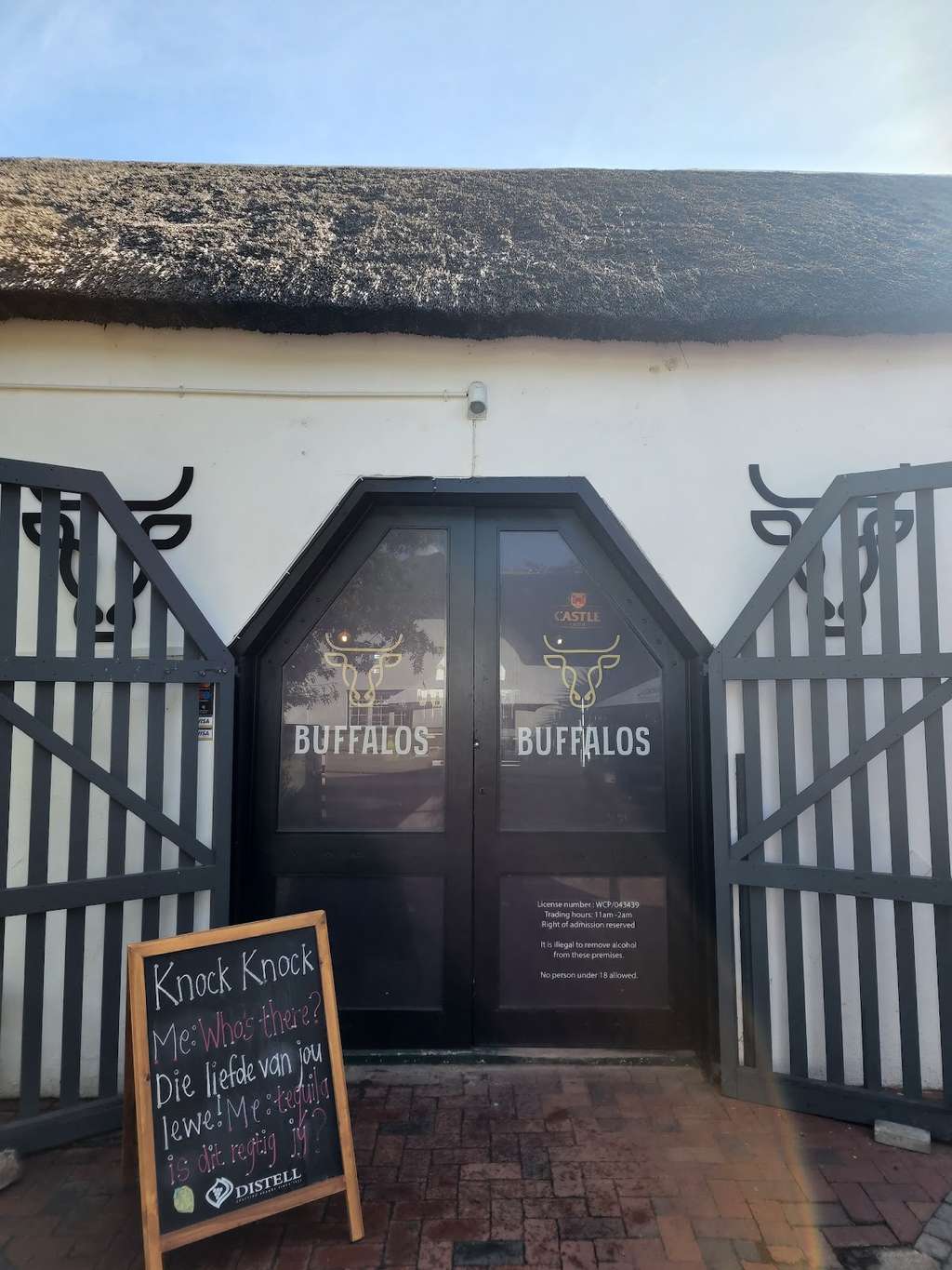 Buffalo's Pub