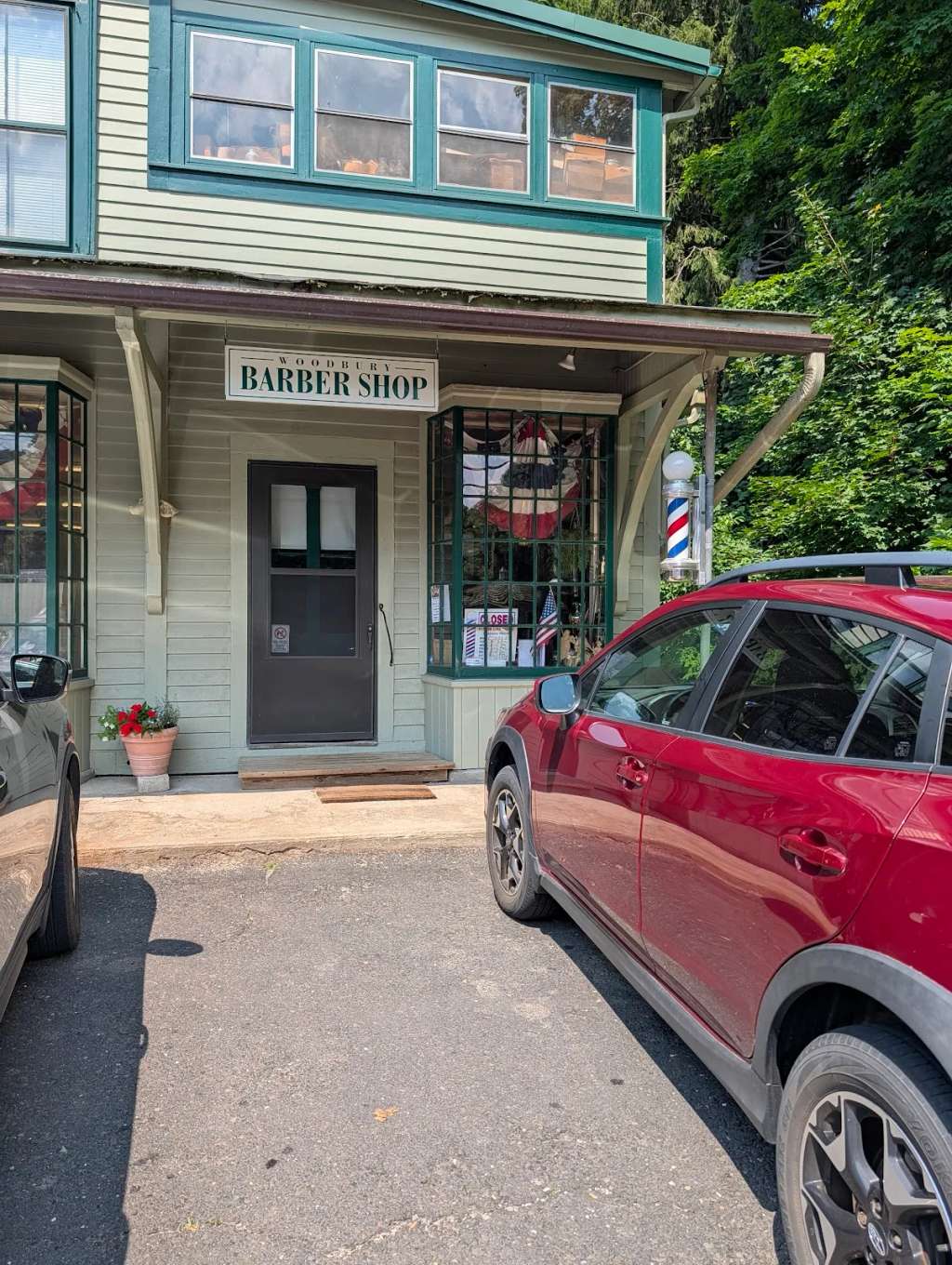 Woodbury Barber Shop