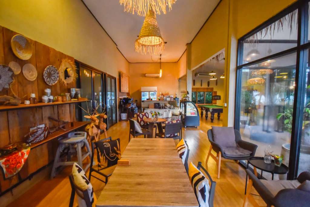 Skugga Cafe by Tolani Resort Koh Kood