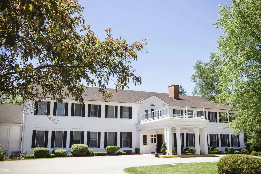 The Litchfield Inn