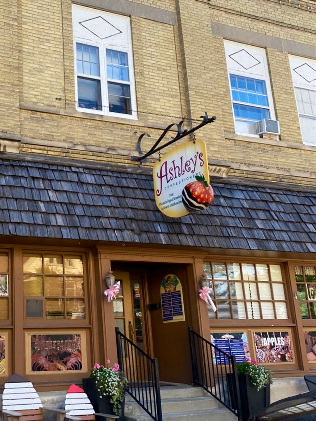 Ashley’s Confectionery