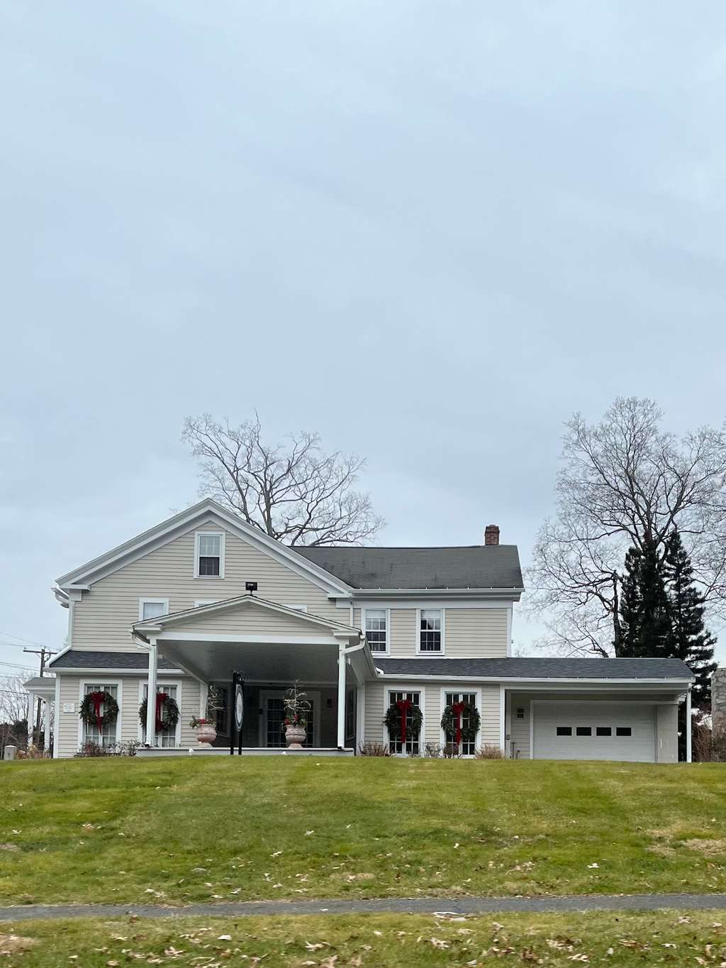 Munson-Lovetere Funeral Home