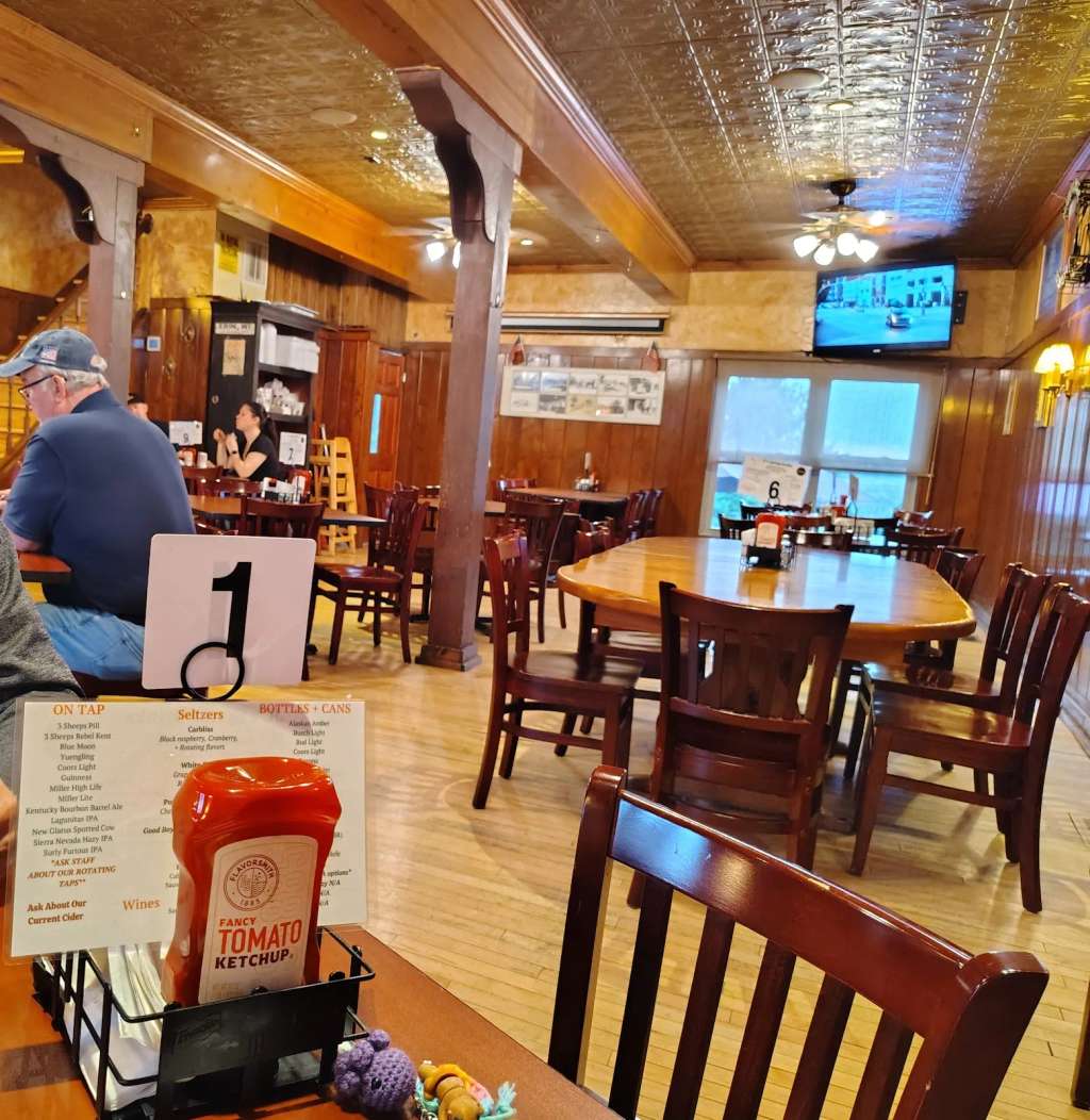 JC's Corner & Grill
