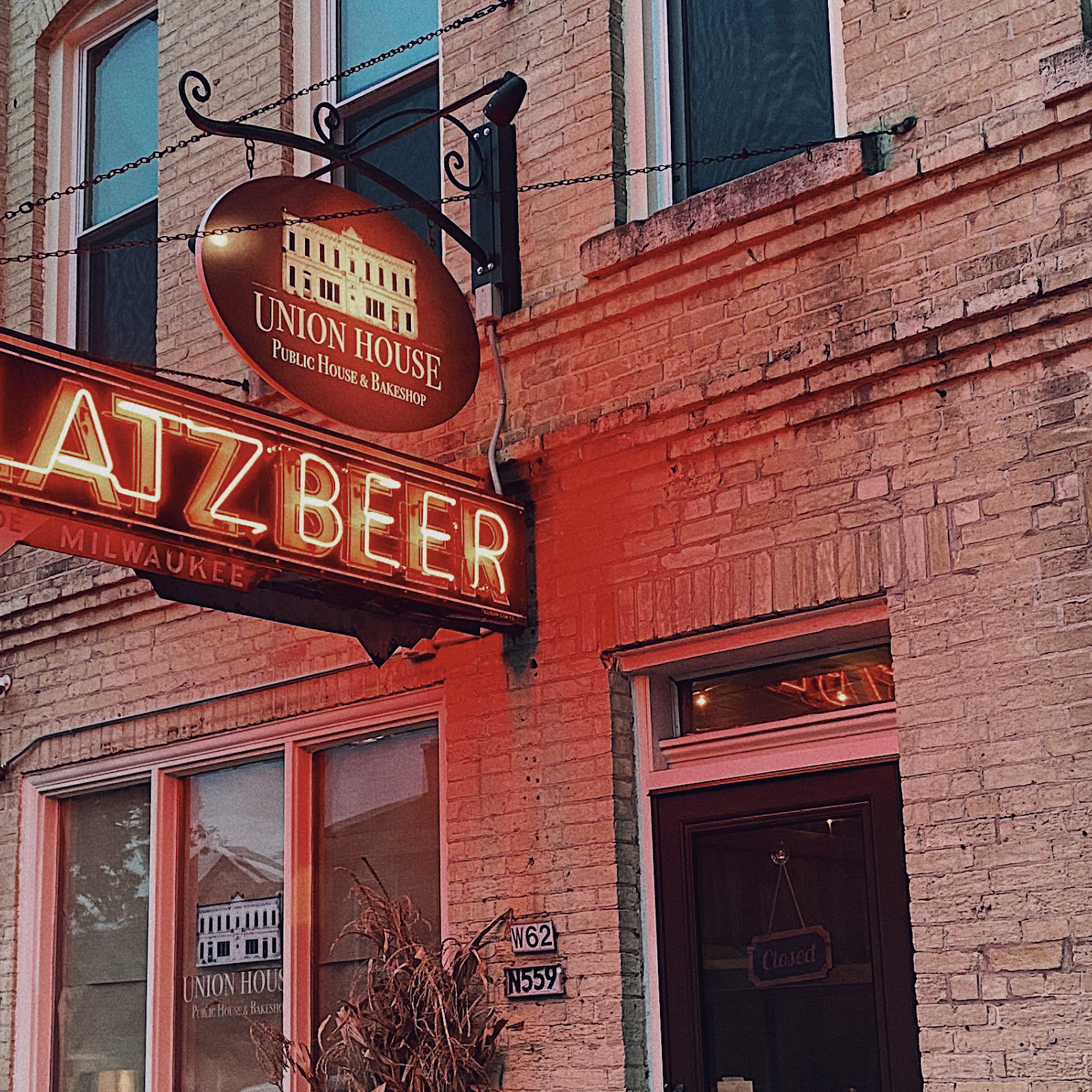 Union House Cedarburg | Restaurant & Bar