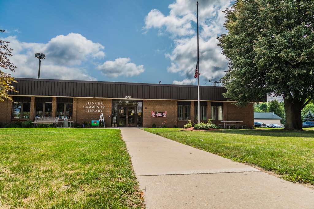 Slinger Community Library