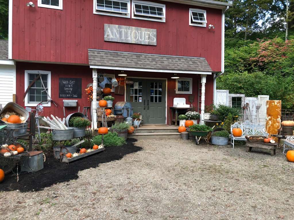Farmhouse Antiques