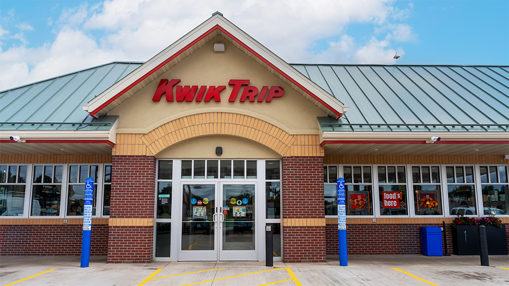 Kwik Trip (S Silverbrook Dr)