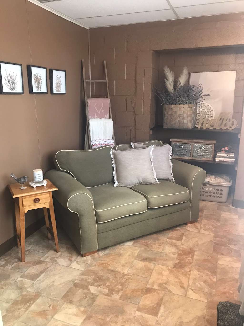 Therapy at Hand for Women