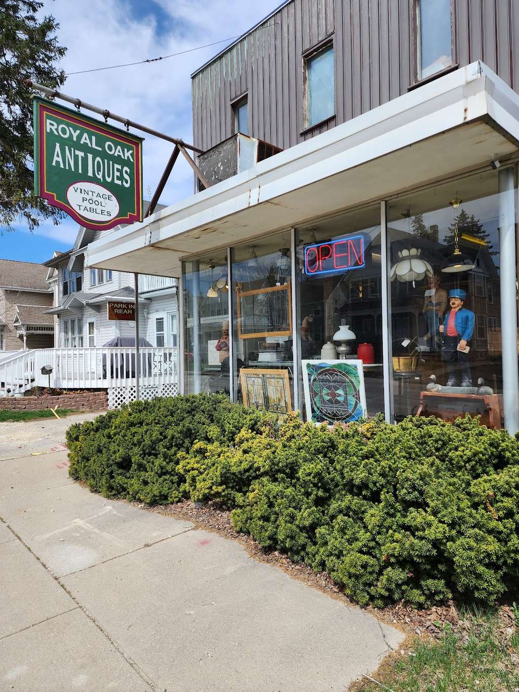 Royal Oak Antiques