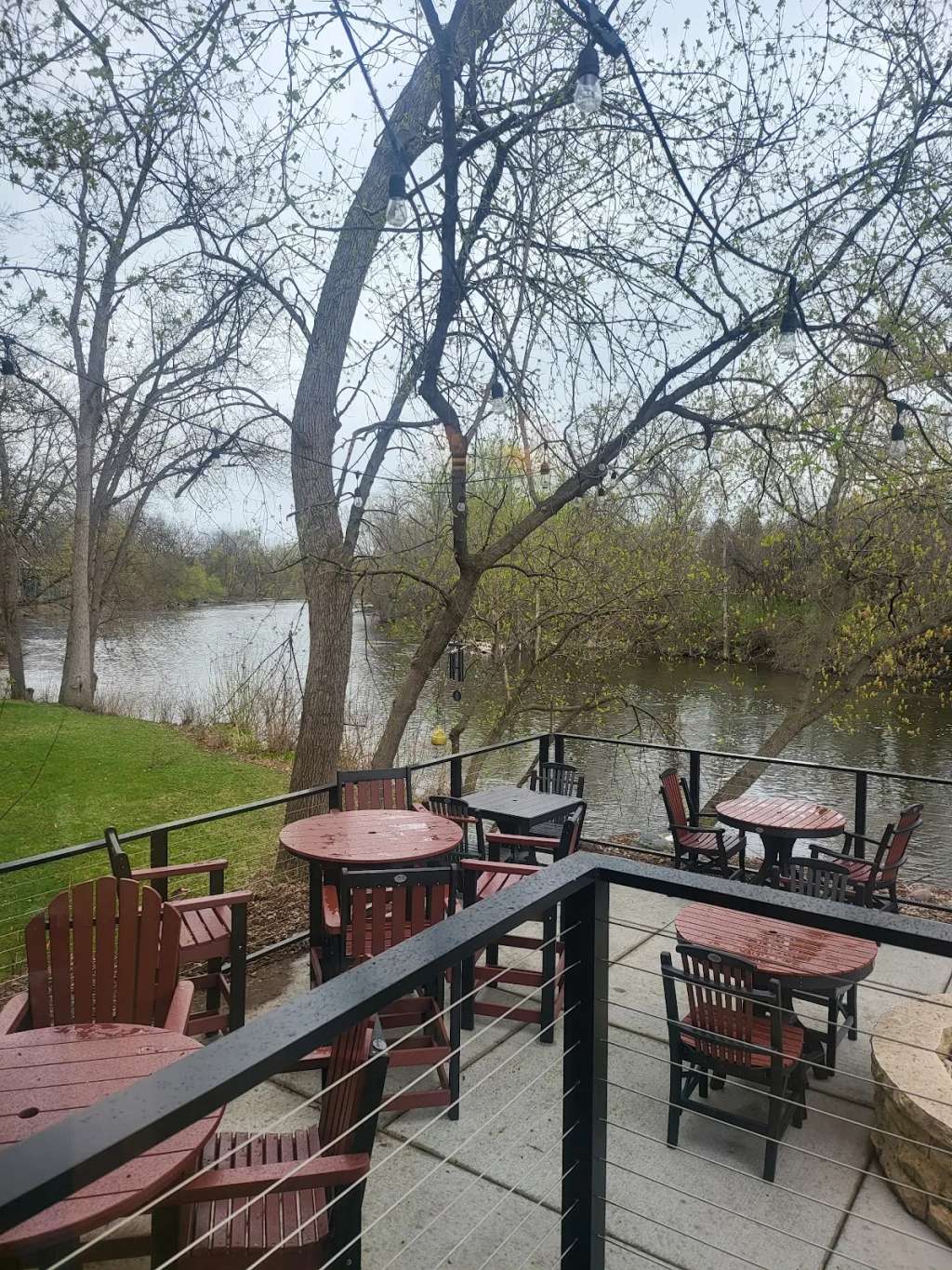 Remington's River Inn