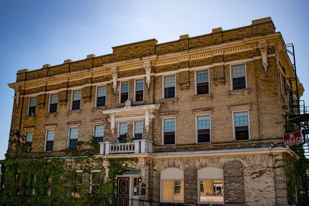 The Port Hotel