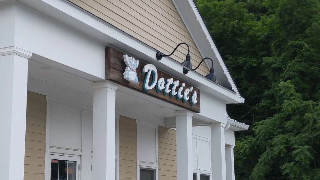 Dottie's