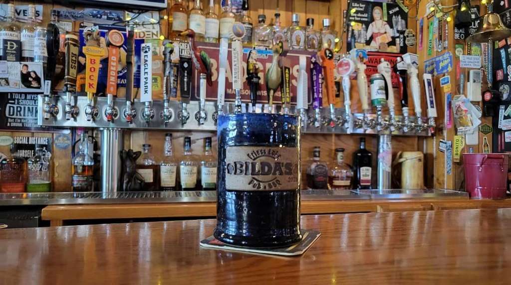 Bilda's Friess Lake Pub